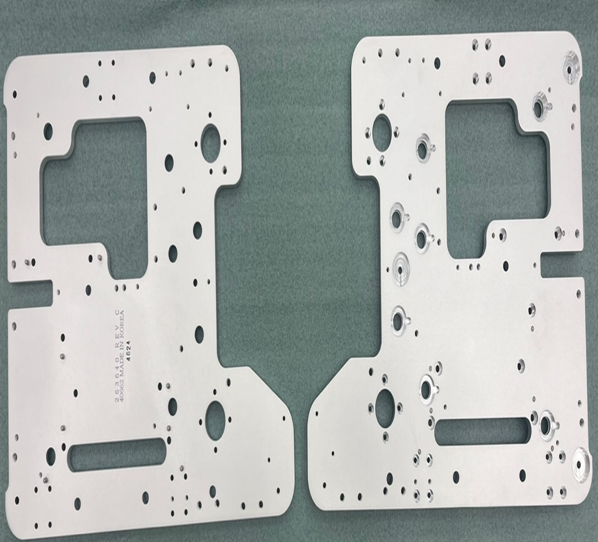 KINEMATIC PLATE.png